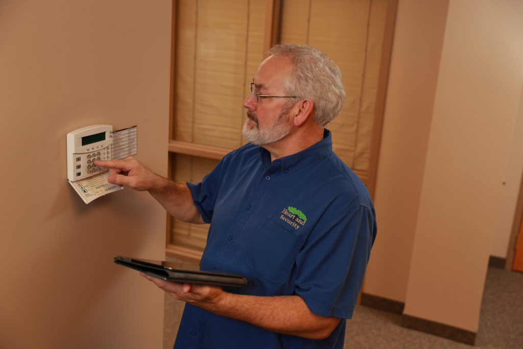 Smoke Detectors in a Security System - Heartland Security
